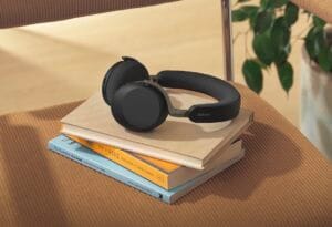Jabra Evolve3 75 UC Home Office Lying Small