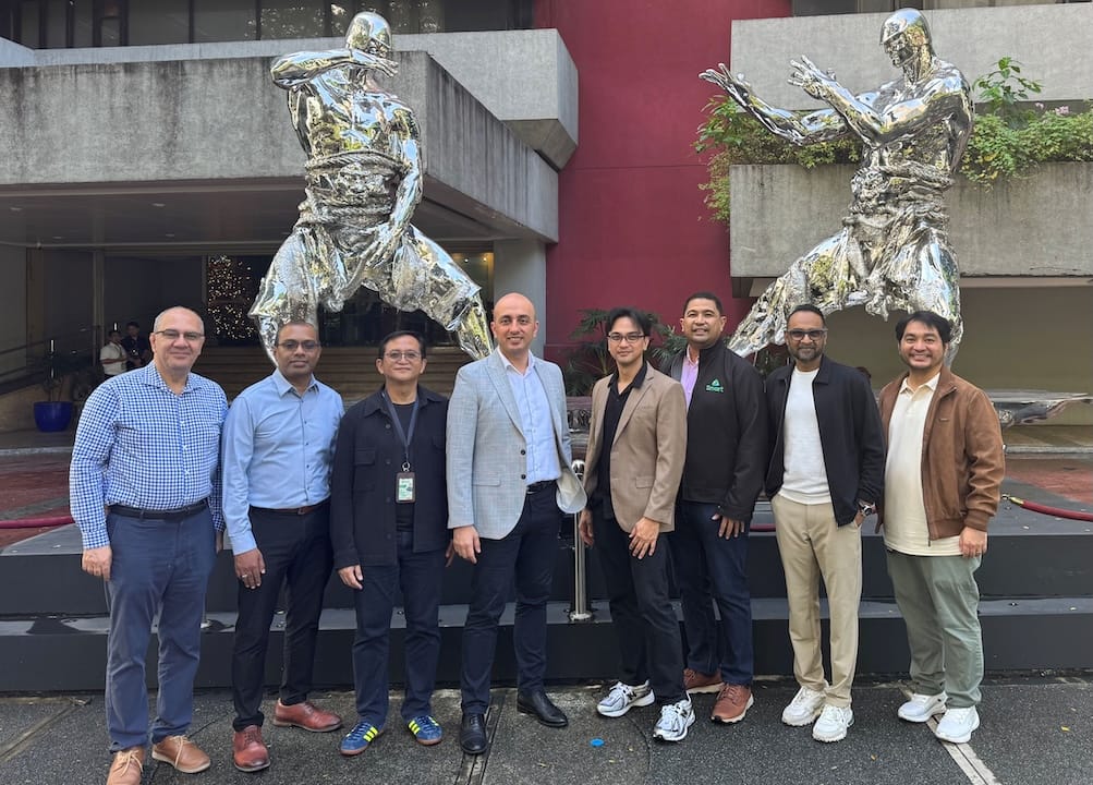 Smart, Ericsson, Meta x Messenger (1)